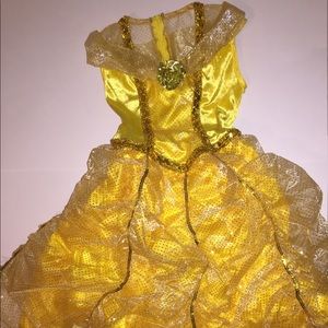 Girls size M dress up